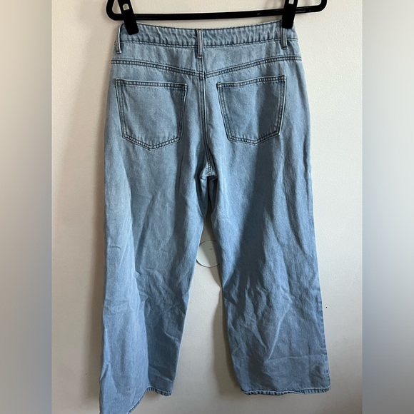 edikted Raelynn light washeds low rise baggy wide leg jeans size medium - Picture 4 of 6